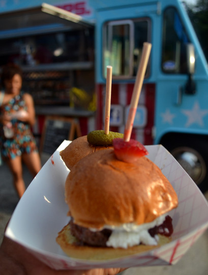 All good things from Easy Slider, pictured are the Sweet Lowdown and The Roadside.
